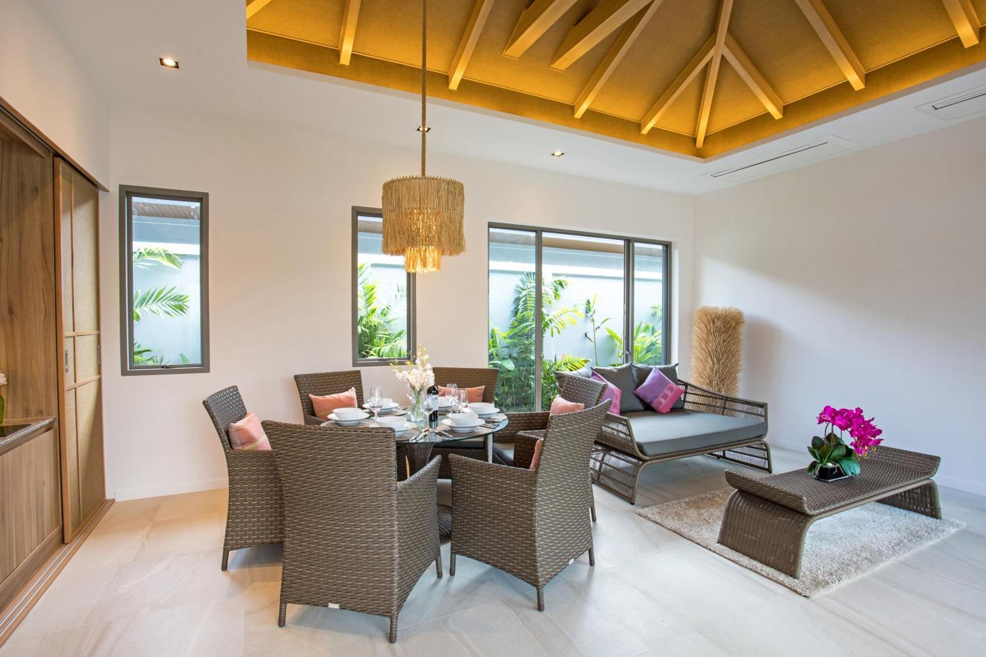 Dalaa 8 Villa Kamala Beach Exteriör bild